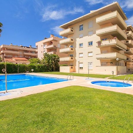 Uhc Aqua Family Complex Apartman Salou Kültér fotó
