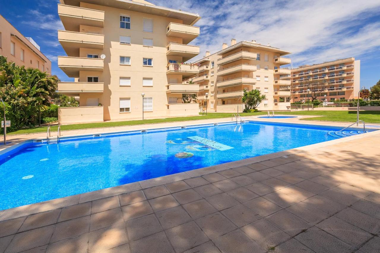 Uhc Aqua Family Complex Apartman Salou Kültér fotó