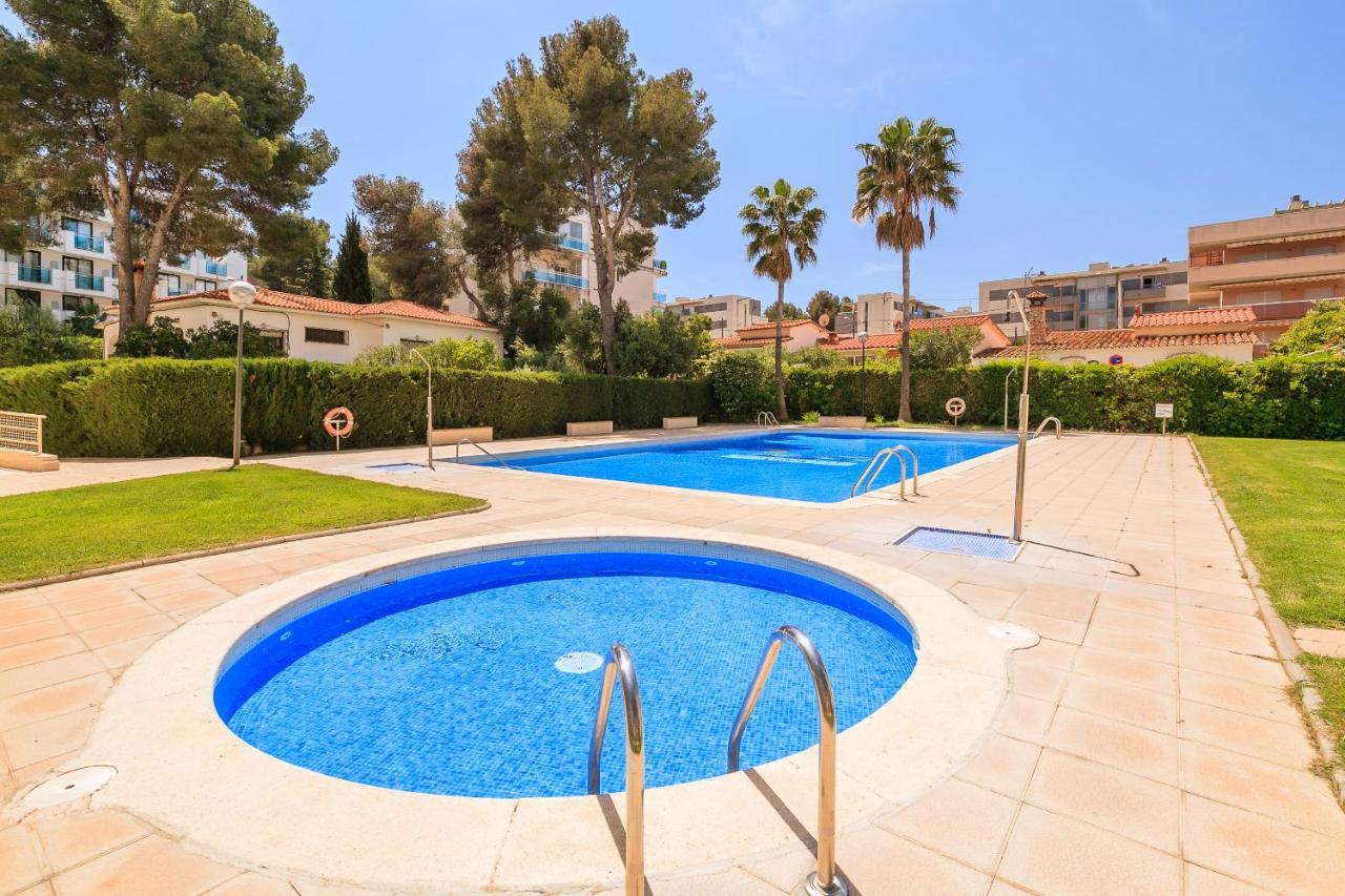 Uhc Aqua Family Complex Apartman Salou Kültér fotó